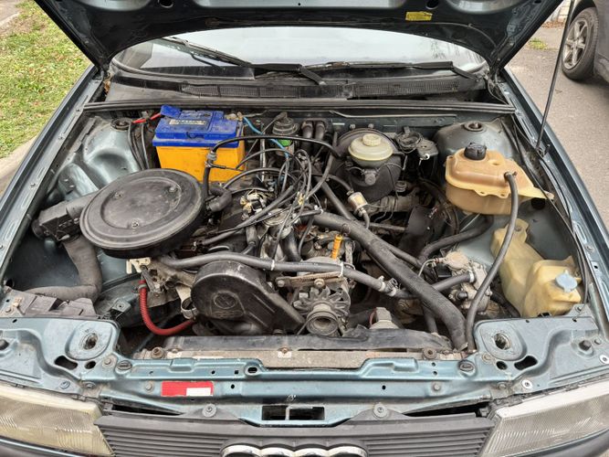 Audi 80