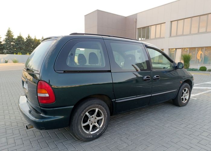 В кредит/лизинг без первого взноса Chrysler Voyager 7 мест