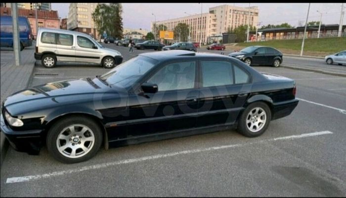 Автомобиль