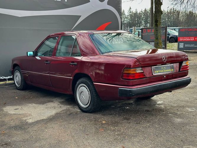 Mercedes-Benz E-Класс W124