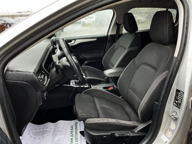 Ford Focus IV