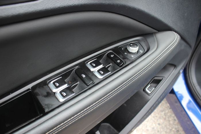 Geely Tugella I