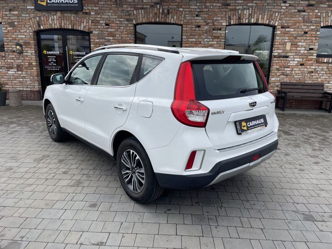 Geely Emgrand X7