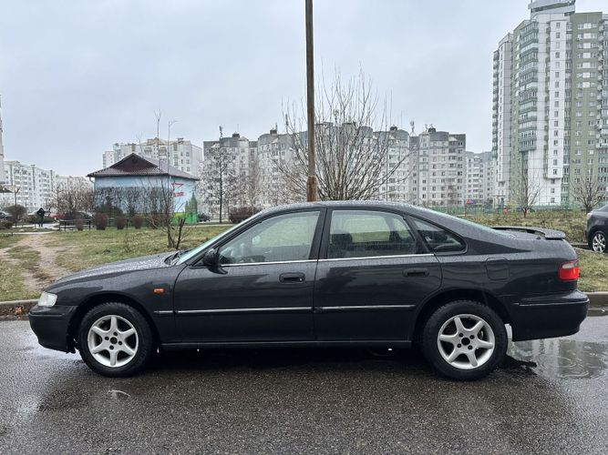 Honda Accord 1.8 бензин рестайлинг отличное авто 