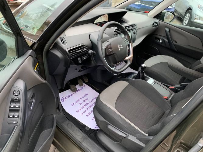 Купить Citroen C4 Picasso в кредит от 435 руб/мес