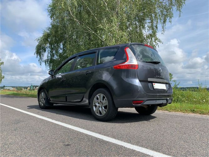 Renault Grand