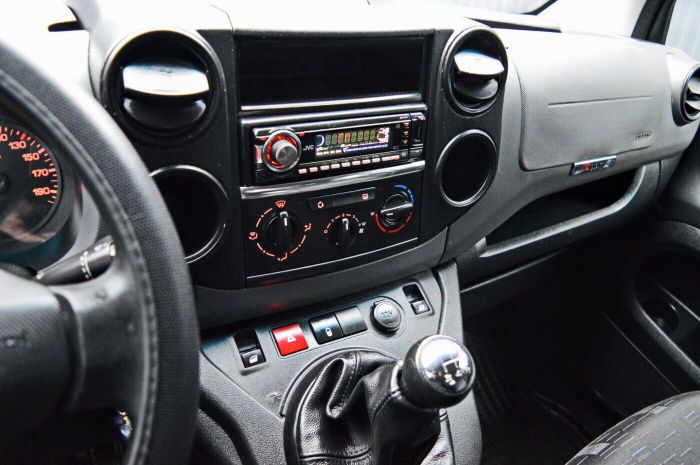 Citroen Berlingo II, 5 мест в кредит без справки