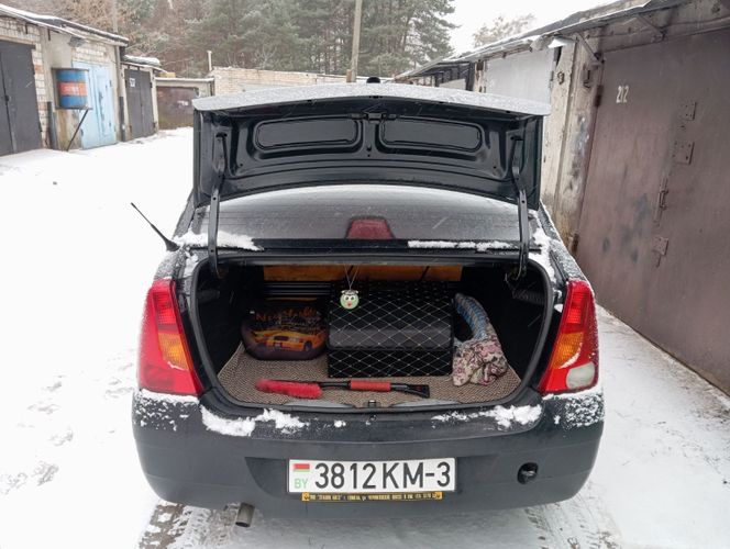 Dacia Logon 1