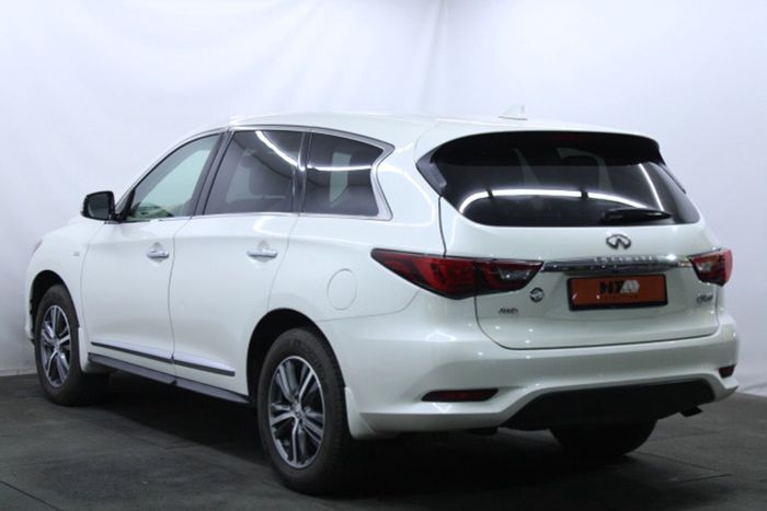 Infiniti QX60 2020