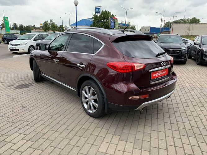 Купить Infiniti QX50 в кредит от 1125 руб/мес