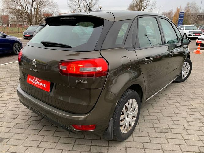 Купить Citroen C4 Picasso в кредит от 435 руб/мес