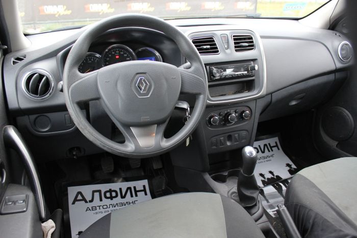 Renault Logan II, 2017 г.
