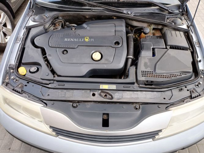 Renault Laguna 2
