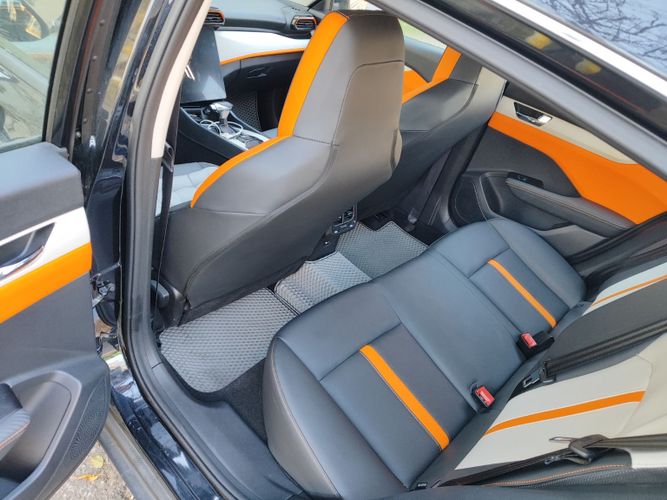 Dongfeng Aeolus Shine