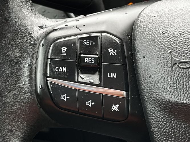 Ford Focus IV