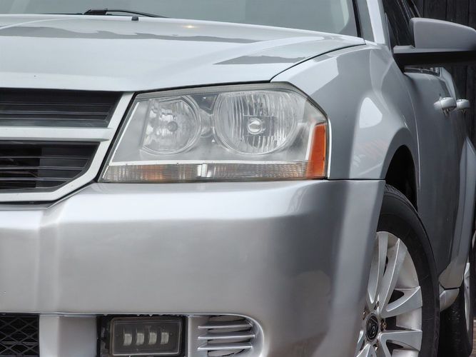 DODGE AVENGER