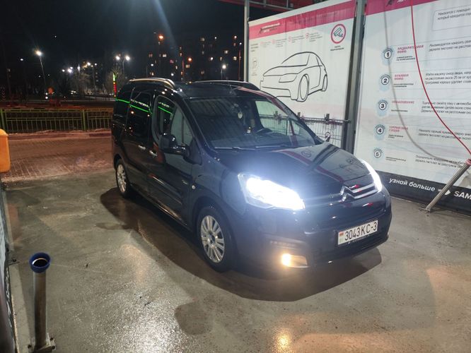 Автомобиль