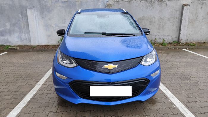 Chevrolet Bolt, Premier