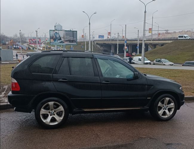 BMW X5 E53