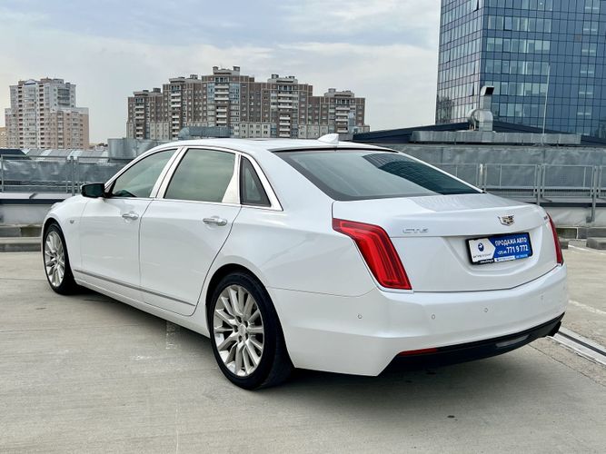 Cadillac CT6