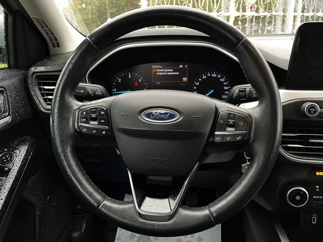 Ford Focus IV