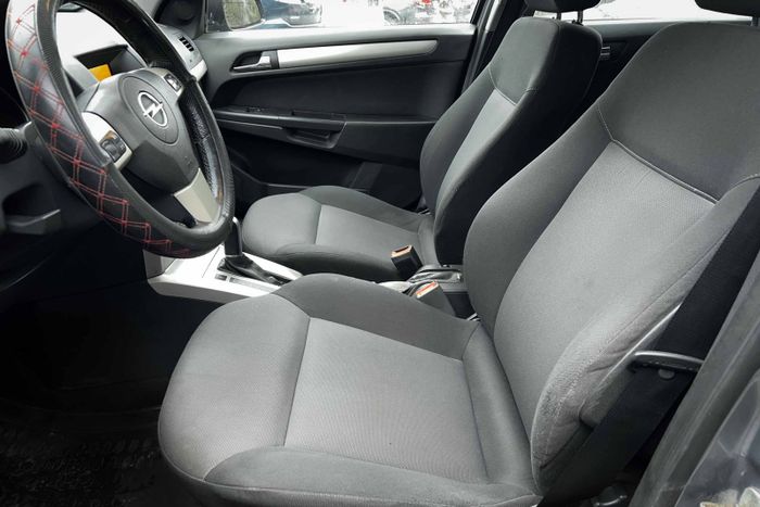 Opel Astra H Рест