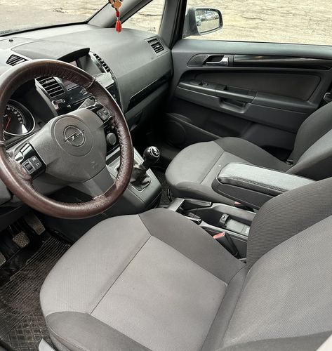 OPEL ZAFIRA