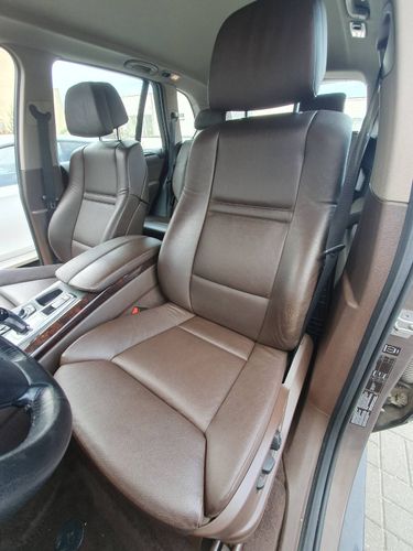 Автомобиль BMW
