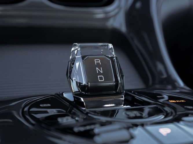 BYD e2