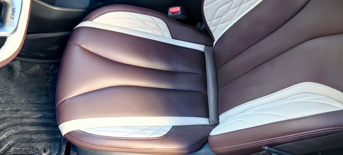 Geely Monjaro Premium 2021