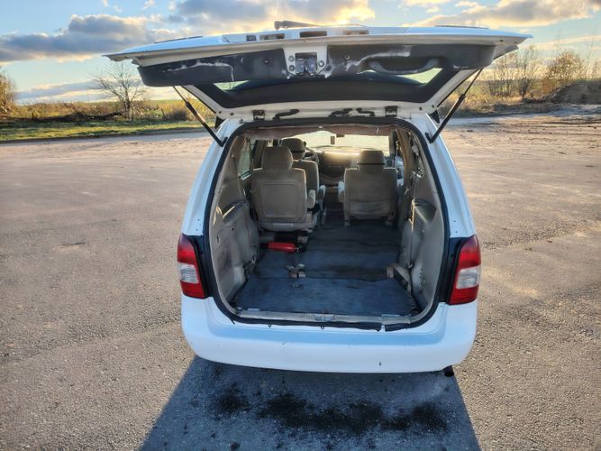 MAZDA MPV II