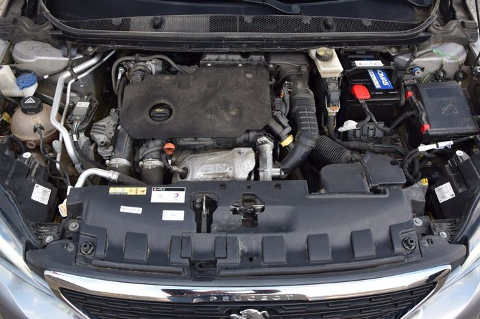  Peugeot 308 T9  Рестайлинг 2020 г