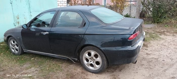 Автомобиль Alfa Romeo 156