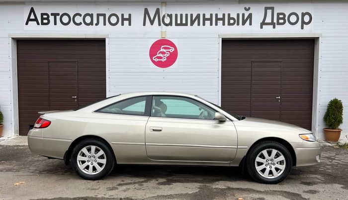 Toyota Camry Solara XV20