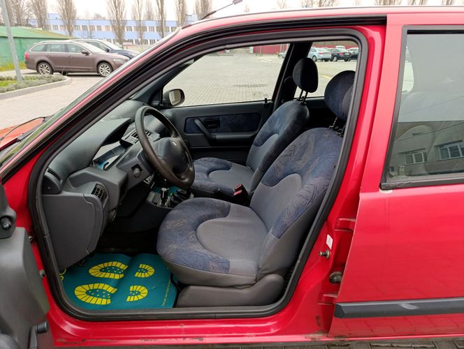 В кредит/лизинг без первого взноса Renault Clio I