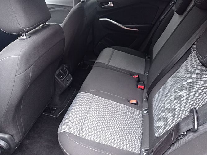 Opel Grandland X, 1.5 D, 8-АКПП