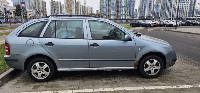 Skoda Fabia 6Y, 2002 автомат, дорогая комплектация