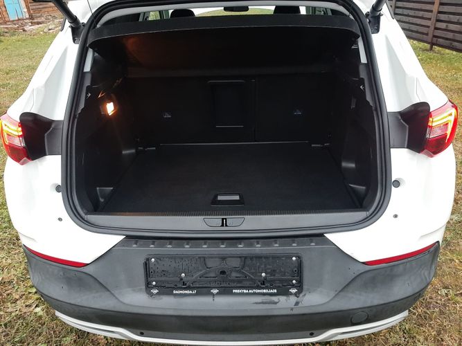 Opel Grandland x
