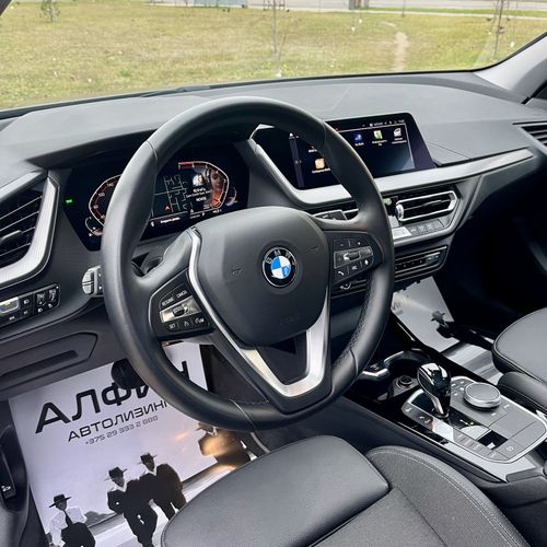 BMW 1 серия F40, 2020