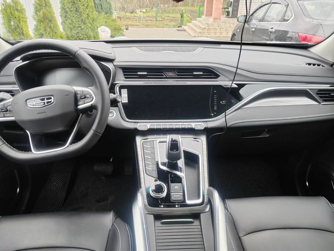 Geely Atlas Pro 