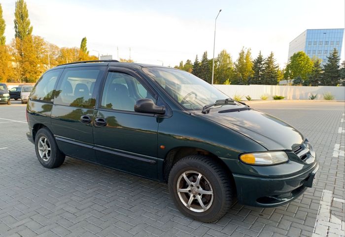 В кредит/лизинг без первого взноса Chrysler Voyager 7 мест