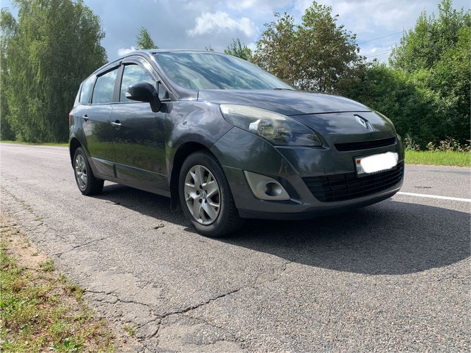 Renault Grand