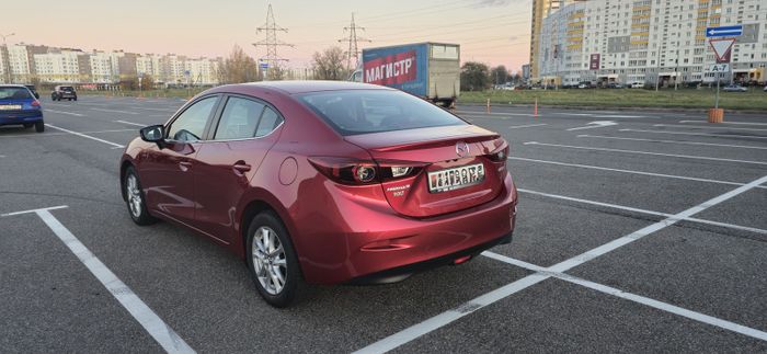 Mazda 3 BM Soul Red