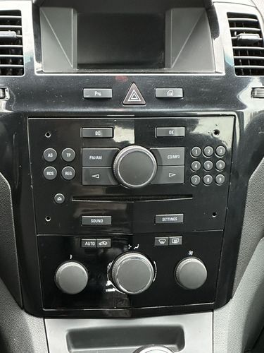 OPEL ZAFIRA