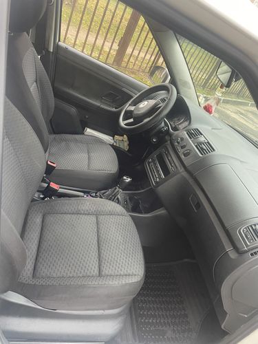 Skoda Fabia 03.2013 года 1.4 л.