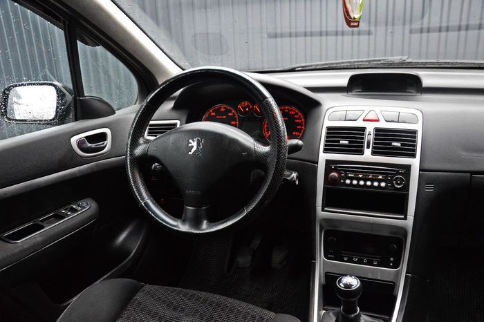 Peugeot 307 I Рестайлинг в кредит без справки