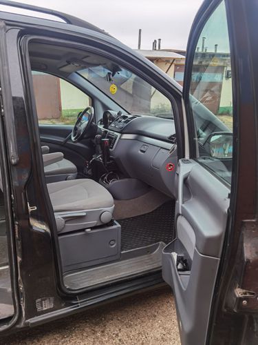  Mercedes-Benz Viano W639, 2004г., FUN, 2.1D, АКПП