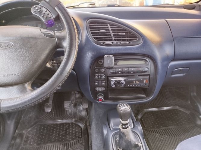 Форд Гелакси 2.0i(dohc) 116л.с 1996г.Hja.