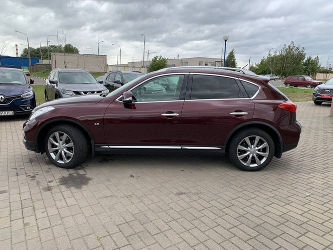 Купить Infiniti QX50 в кредит от 1125 руб/мес