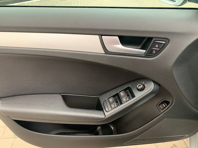 Купить Audi A4 B8 2010 в кредит от 507 руб/мес